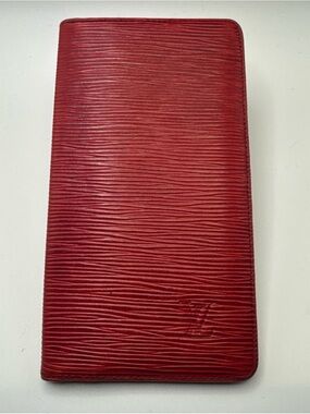 Louis Vuitton Epi Leather Porte Yen Cartes Credit Bifold Long Wallet